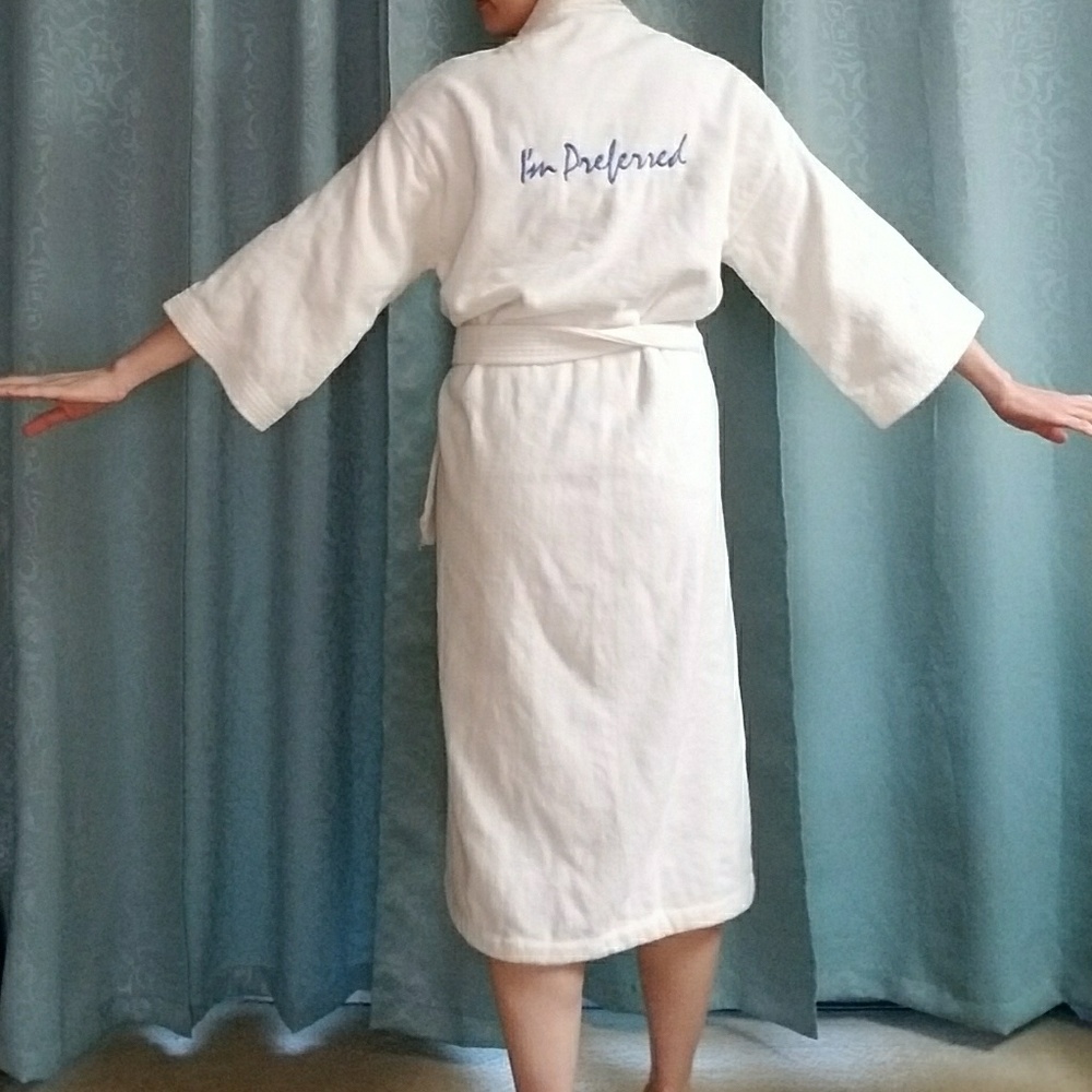 100% cotton "I'm Preferred" bathrobe